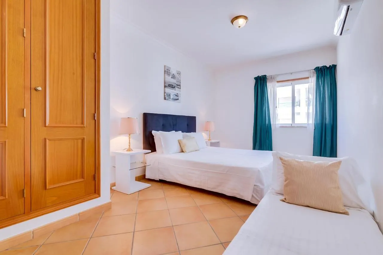 Al - Colina Beach Holidays Quarteira Portogallo